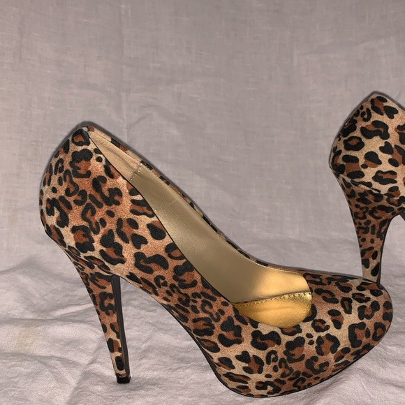 Sexy kitten heels - Picture 2 of 4